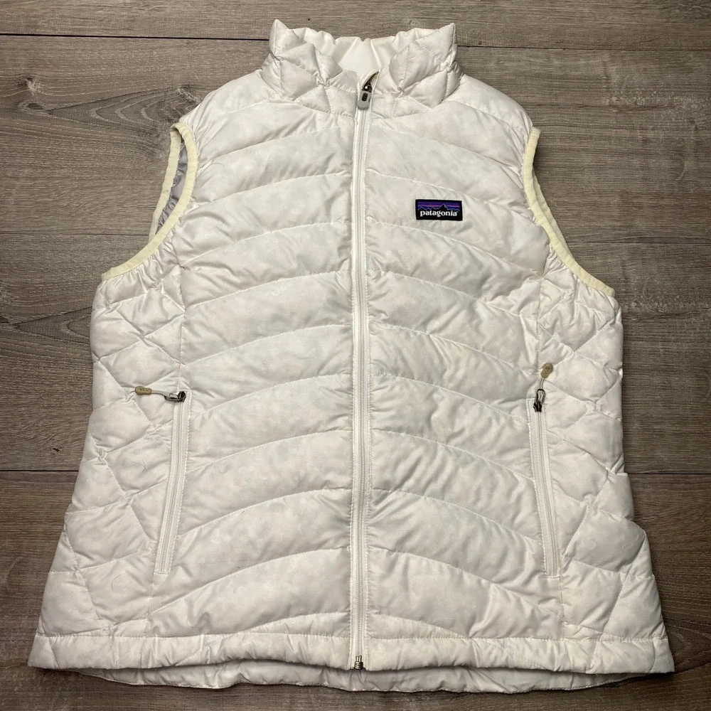 Patagonia Vest Down Sweater Women M White Puffer Goose Down 84627 FA13 - Picture 1 of 9
